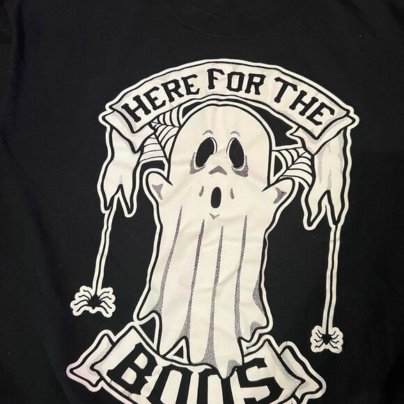 Here for the BOOS black tshirt size XL - Picture 3 of 3